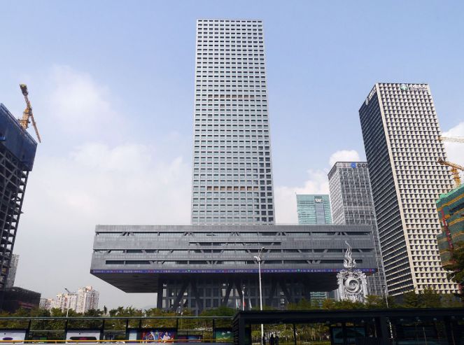 深圳:从"被抛弃"到"追不上"-精灵数据